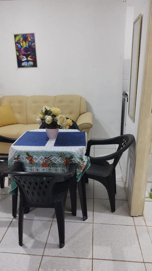 Apartamento Apezinho Simples Em Maceió