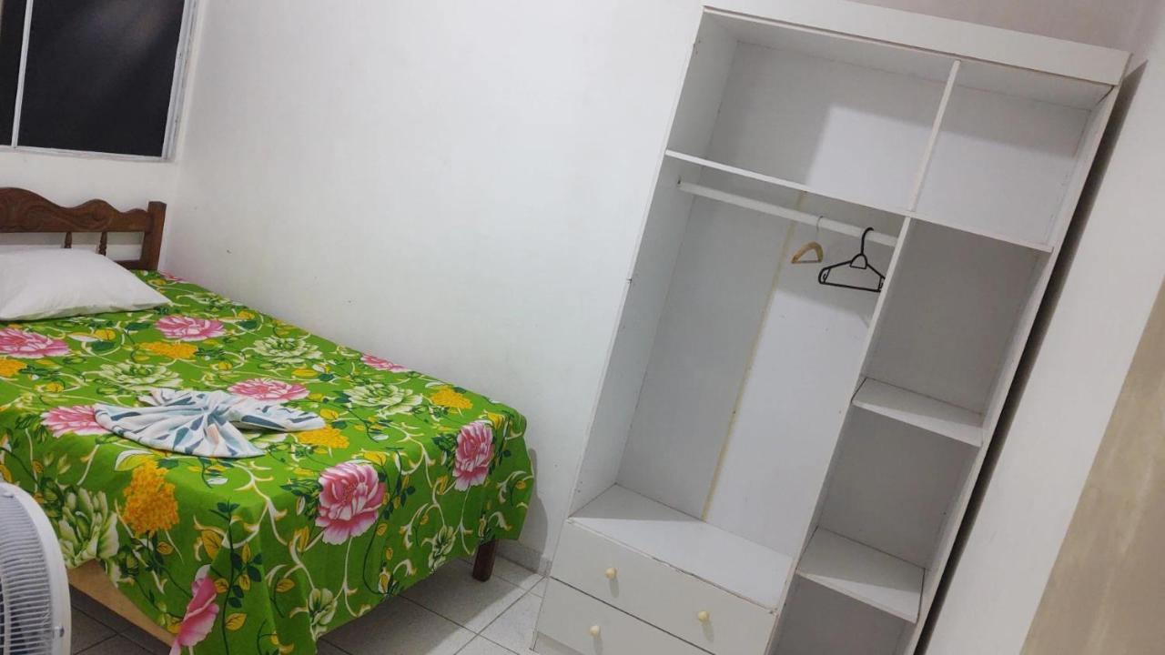 Apartamento Apezinho Simples Em *